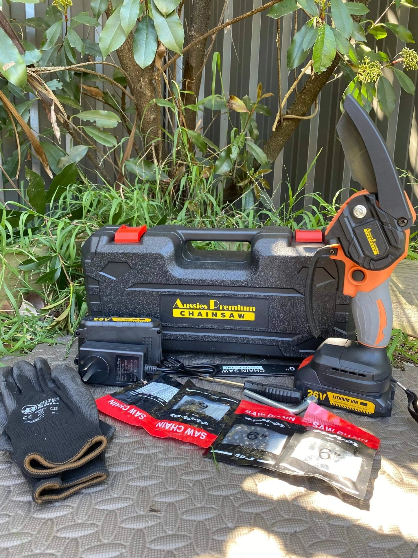 6 Inch Cordless Battery Operated Chainsaw